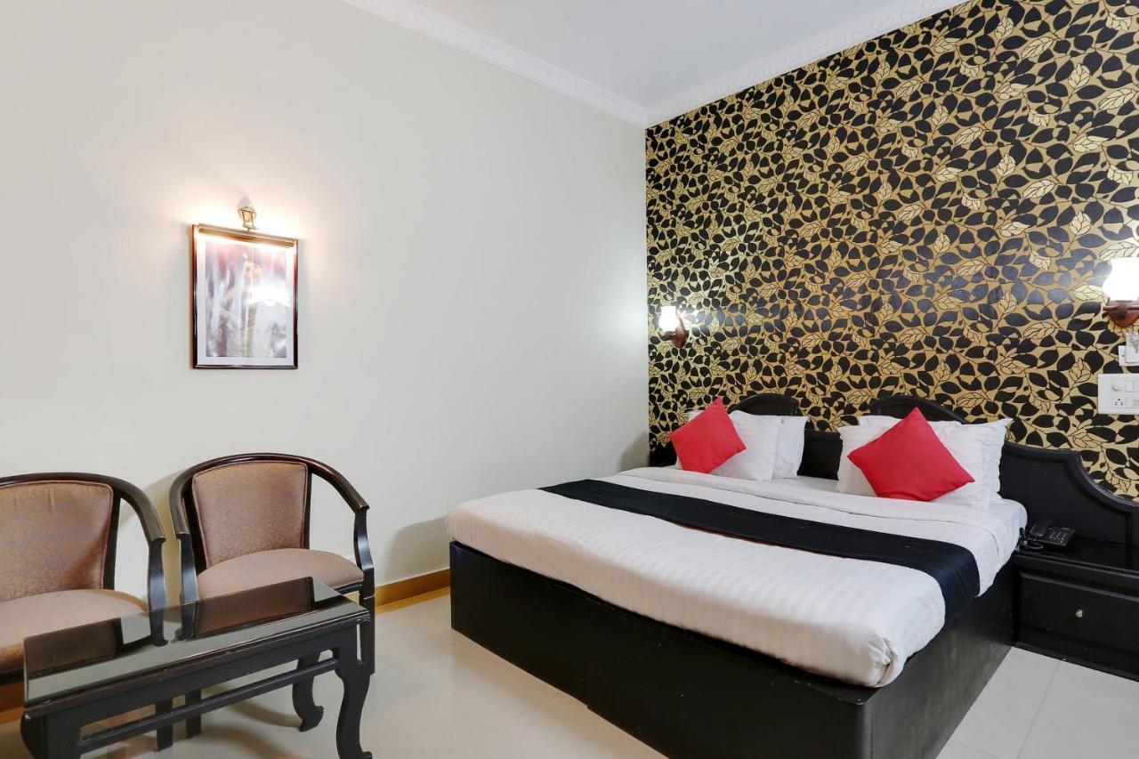 Capital O 46475 Gd International Redfort Hotel Nilambur Exterior photo